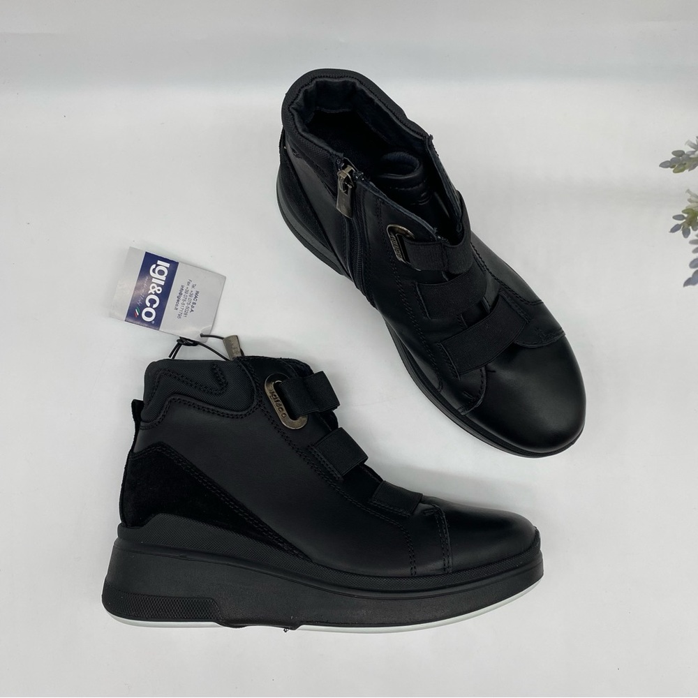 IGI&CO women’s Donna Italian black leather wedge zipper sneakers size EU 37